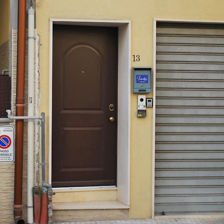Indipendence Home Brindisi Zewnętrze zdjęcie